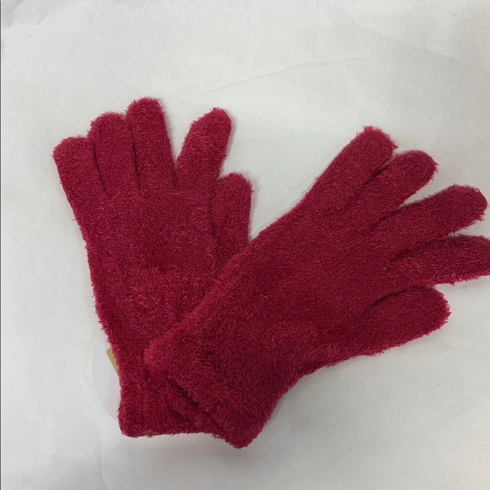 Woolrich  infused Aloe Vera moisturizing Red Gloves